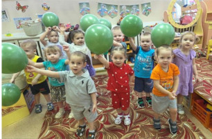 Спортивное развлечение "Маленькие защитники Отечества!".